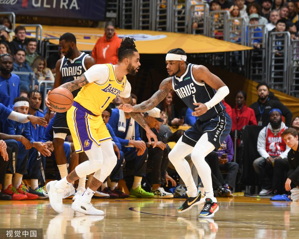 客场比赛中 客场比赛中