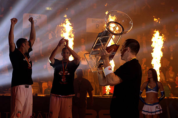 马哈奇以 马哈奇以